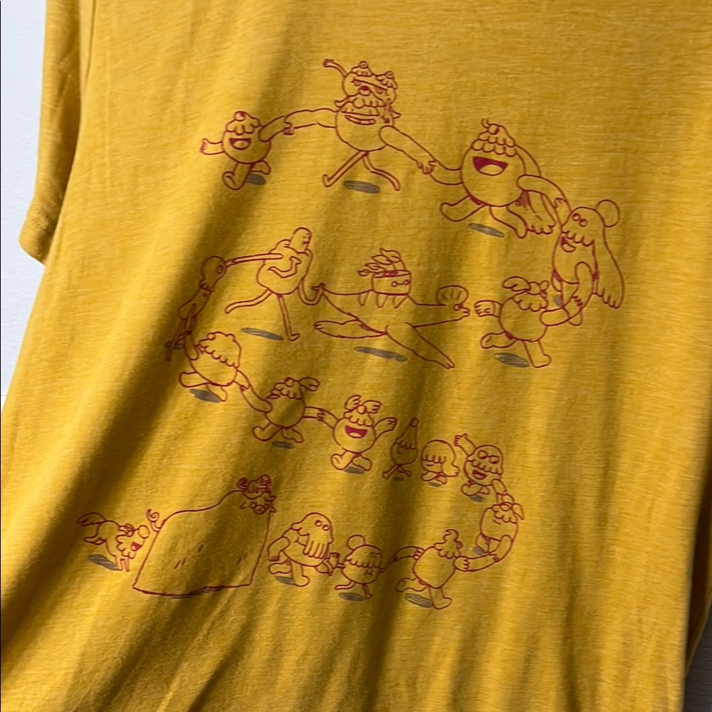 Yellow Cartoon Network “The Fungies” Graphic Tee